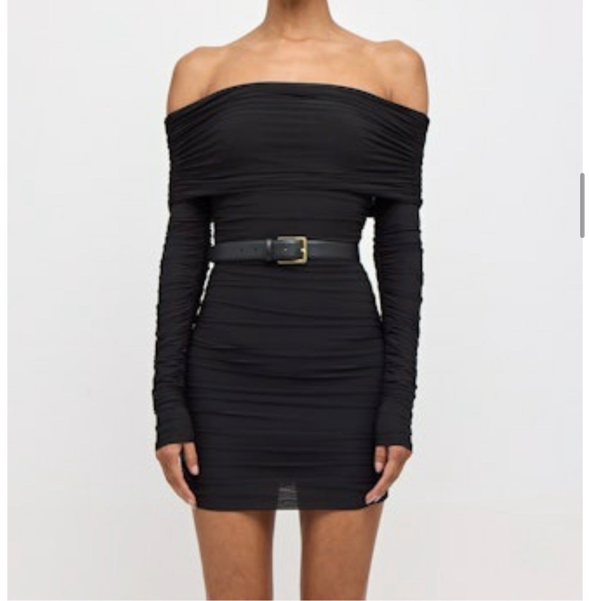 Ronny Kobo kya dress