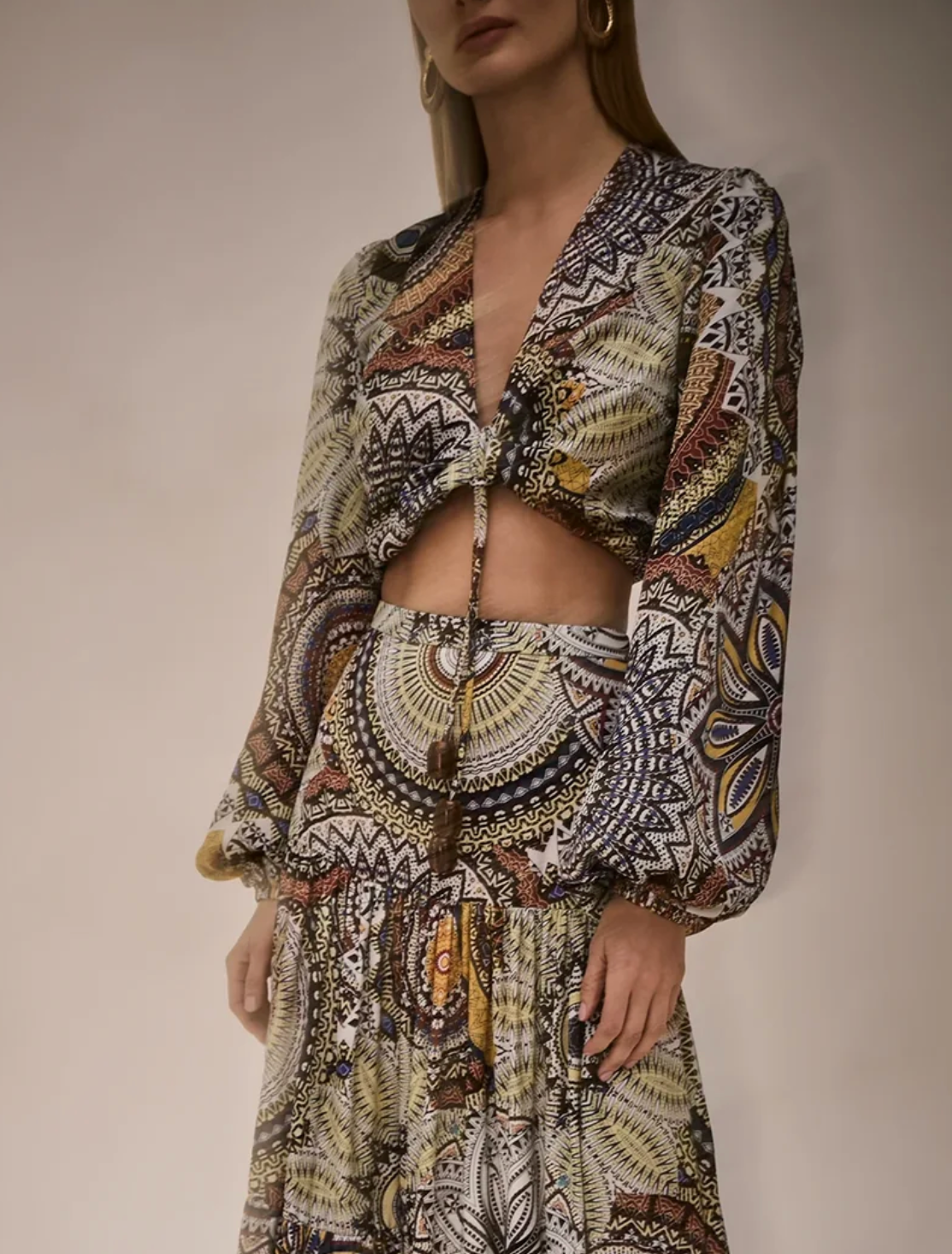 Alexis colmar top